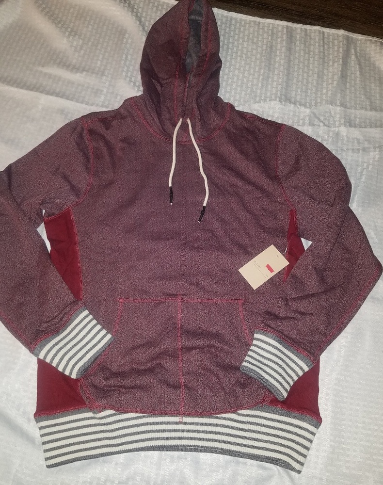 Men's Levi's Sweater